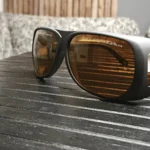 Професійні захисні окуляри для лазерних процедур